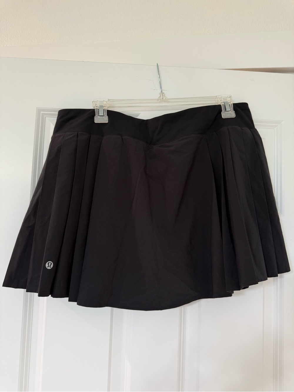 Lululemon Side-Pleat HR Tennis Skirt - Picture 2 of 4